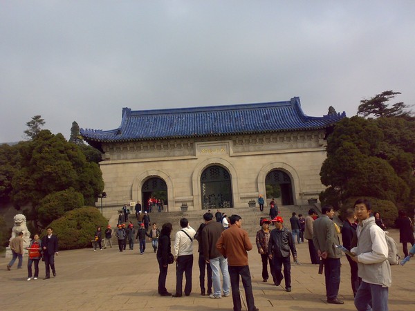 http://photo.xiaonei.com/getphoto.do?id=553310837&owner=200041207&pos=10