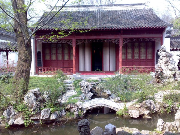 http://photo.xiaonei.com/getphoto.do?id=553311358&owner=200041207&pos=17