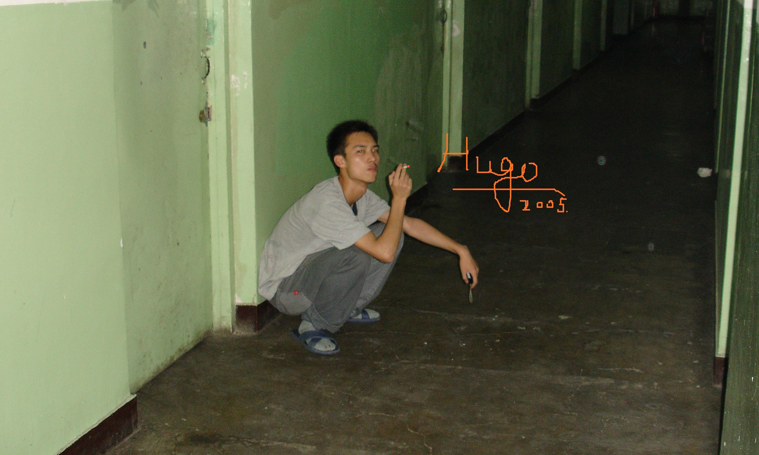 hugo is smoking.JPG