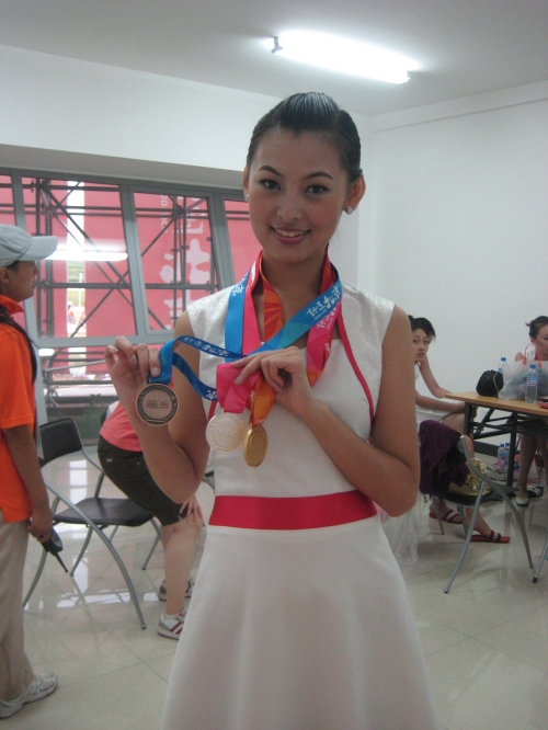 http://photo.xiaonei.com/getphoto.do?id=293297938&owner=200027743&pos=130