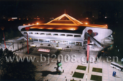http://www.juexiang.com/editor/Api_Uppic/2013-04/13660683919958.jpg