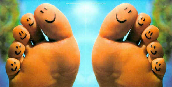 happyfeet-10toes.jpg